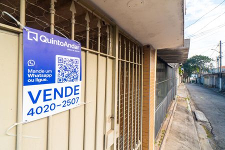 Casa à venda com 144m², 2 quartos e 3 vagas Casa à venda com 144m², 2 quartos e 3 vagasPlaquinha