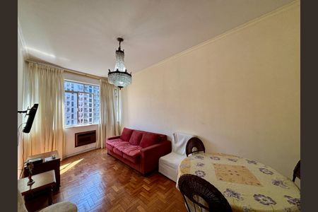 Apartamento à venda com 87m², 2 quartos e 1 vaga Apartamento à venda com 87m², 2 quartos e 1 vagaSala