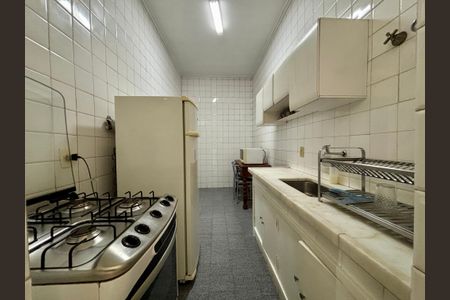 Apartamento à venda com 87m², 2 quartos e 1 vaga Apartamento à venda com 87m², 2 quartos e 1 vagaCozinha