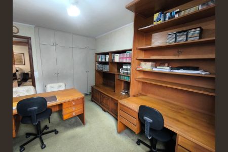 Apartamento à venda com 170m², 3 quartos e 2 vagasEscritório