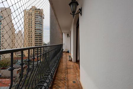 Apartamento à venda com 265m², 3 quartos e 3 vagasVaranda da sala 