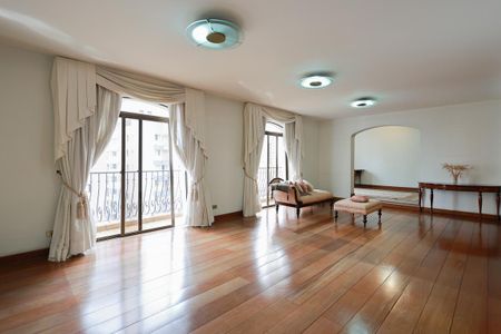 Apartamento à venda com 265m², 3 quartos e 3 vagasSala