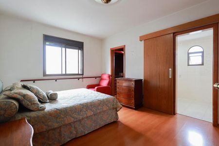 Apartamento à venda com 265m², 3 quartos e 3 vagasSuíte 1