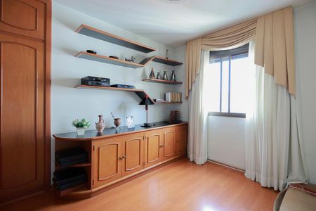 Apartamento à venda com 265m², 3 quartos e 3 vagasSuíte 3