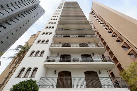 Apartamento à venda com 265m², 3 quartos e 3 vagasFachada