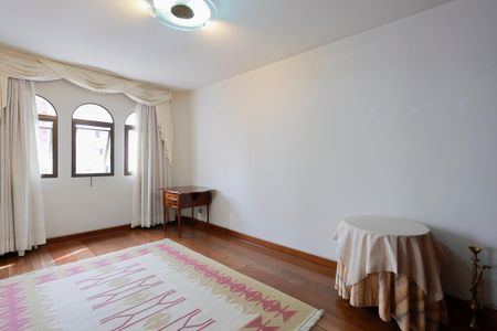 Apartamento à venda com 265m², 3 quartos e 3 vagasSala de TV