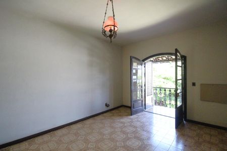 Casa de condomínio à venda com 383m², 5 quartos e 2 vagasQuarto 2