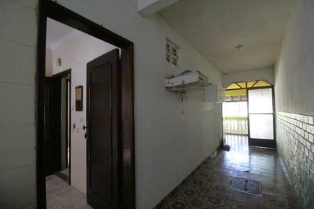 Casa de condomínio à venda com 383m², 5 quartos e 2 vagasÁrea de serviço