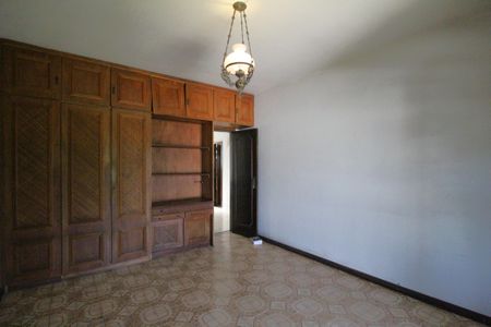 Casa de condomínio à venda com 383m², 5 quartos e 2 vagasQuarto 2