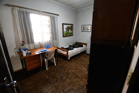 Casa à venda com 240m², 3 quartos e 2 vagasQuarto 2