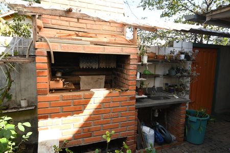 Casa à venda com 240m², 3 quartos e 2 vagasChurrasqueira