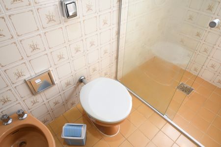 Casa à venda com 240m², 3 quartos e 2 vagasBanheiro 2