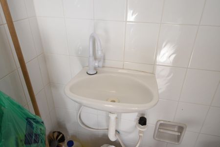 Casa à venda com 240m², 3 quartos e 2 vagasBanheiro de serviço