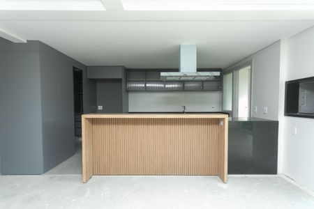 Apartamento à venda com 198m², 3 quartos e 4 vagasCozinha