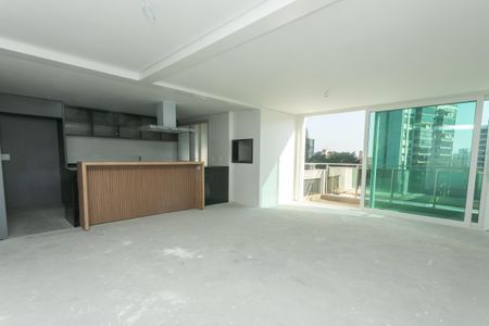 Apartamento à venda com 198m², 3 quartos e 4 vagasSala
