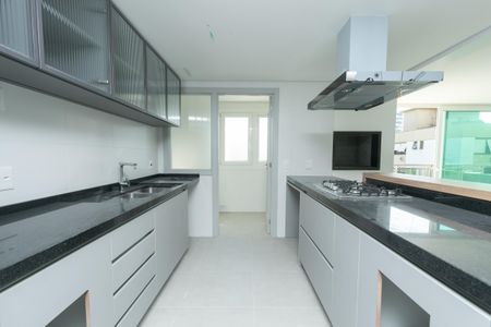 Apartamento à venda com 198m², 3 quartos e 4 vagasCozinha