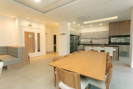 Apartamento à venda com 198m², 3 quartos e 4 vagasÁrea comum