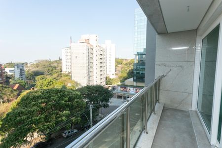 Apartamento à venda com 185m², 3 quartos e 3 vagasSacada