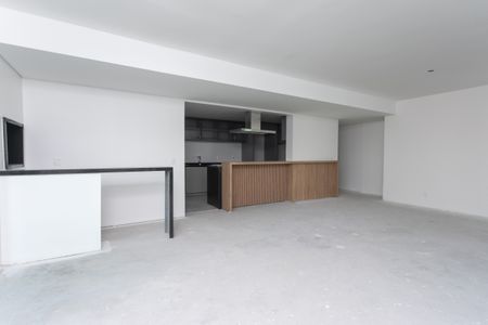 Apartamento à venda com 185m², 3 quartos e 3 vagasSala