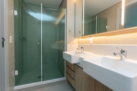 Apartamento à venda com 185m², 3 quartos e 3 vagasBanheiro Suíte 3