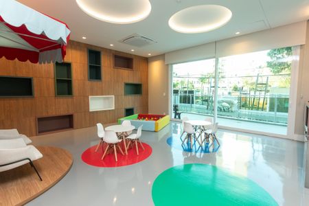 Apartamento à venda com 185m², 3 quartos e 3 vagasÁrea comum 