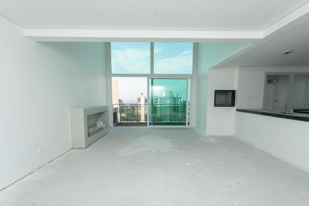 Apartamento à venda com 173m², 3 quartos e 4 vagasSala