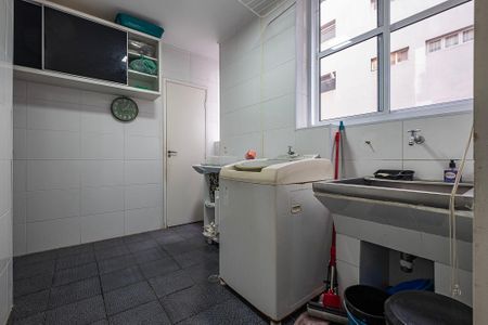 Apartamento à venda com 161m², 2 quartos e 1 vagaÁrea de Serviço