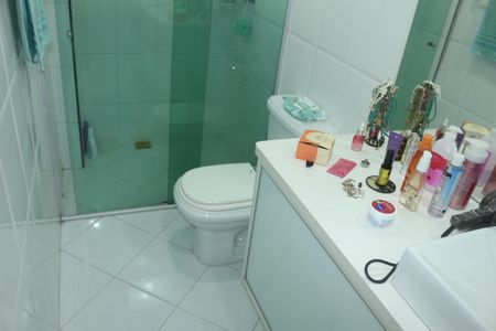 Apartamento à venda com 86m², 2 quartos e 2 vagasBanheiro 