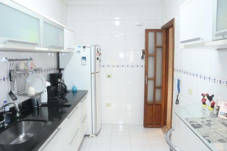 Apartamento à venda com 86m², 2 quartos e 2 vagasCozinha