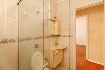 Apartamento à venda com 63m², 2 quartos e sem vaga Apartamento à venda com 63m², 2 quartos e sem vagaBanheiro Social