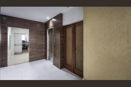 Apartamento à venda com 61m², 2 quartos e 2 vagasFachada e portaria