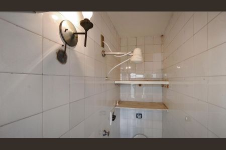 Apartamento à venda com 61m², 2 quartos e 2 vagasBanheiro de serviço