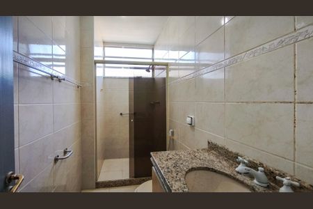 Apartamento à venda com 61m², 2 quartos e 2 vagasBanheiro Corredor