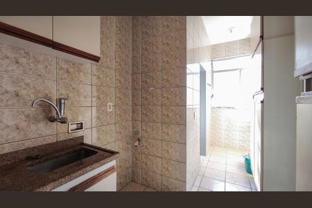 Apartamento à venda com 61m², 2 quartos e 2 vagasCozinha