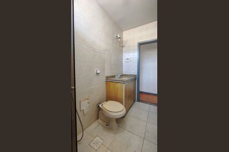 Apartamento à venda com 61m², 2 quartos e 2 vagasBanheiro Corredor