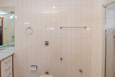 Apartamento para alugar com 121m², 3 quartos e 1 vagaBanheiro da Suíte