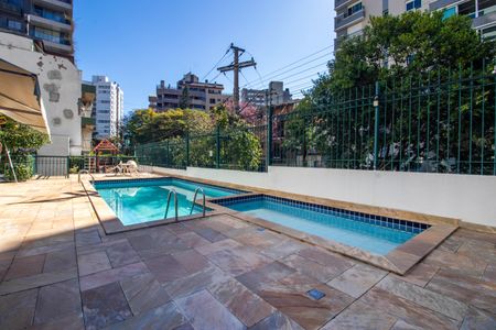 Apartamento para alugar com 121m², 3 quartos e 1 vagaÁrea comum - Piscina