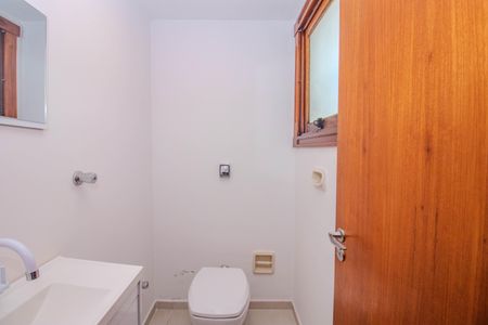 Apartamento para alugar com 121m², 3 quartos e 1 vagaBanheiro de Serviço