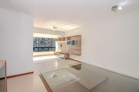 Sala de apartamento para alugar com 3 quartos, 121m² em Petrópolis, Porto Alegre