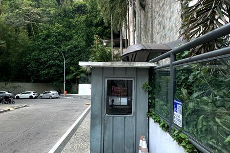 Apartamento à venda com 86m², 3 quartos e 1 vagaPlaquinha