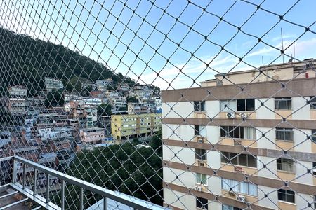 Apartamento à venda com 86m², 3 quartos e 1 vagaSala