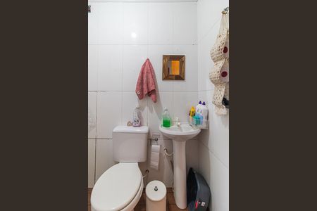 Casa à venda com 47m², 2 quartos e 3 vagasBanheiro