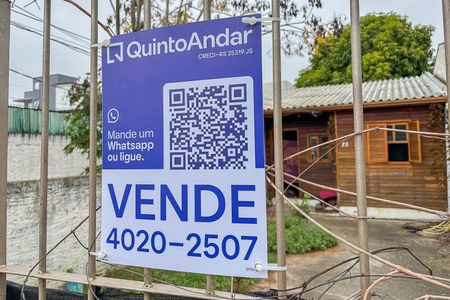 Casa à venda com 47m², 2 quartos e 3 vagasPlaca