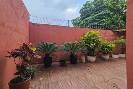 Apartamento para alugar com 97m², 2 quartos e 2 vagasvaranda