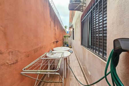 Apartamento para alugar com 97m², 2 quartos e 2 vagasvaranda