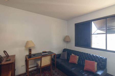 Apartamento para alugar com 400m², 3 quartos e 4 vagasSala de TV