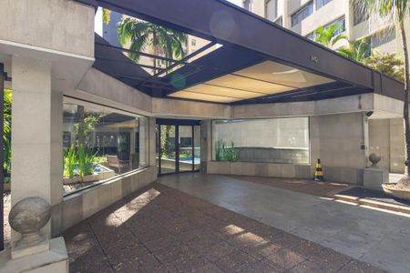 Apartamento para alugar com 400m², 3 quartos e 4 vagasFachada