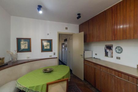 Apartamento para alugar com 400m², 3 quartos e 4 vagasCopa