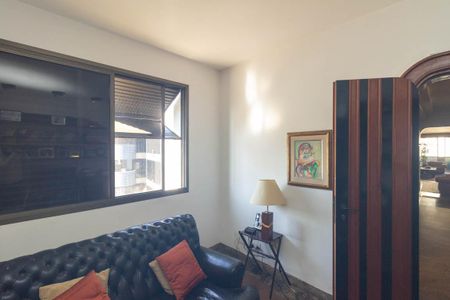 Apartamento para alugar com 400m², 3 quartos e 4 vagasSala de TV