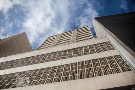 Apartamento para alugar com 25m², 1 quarto e 1 vagaFachada